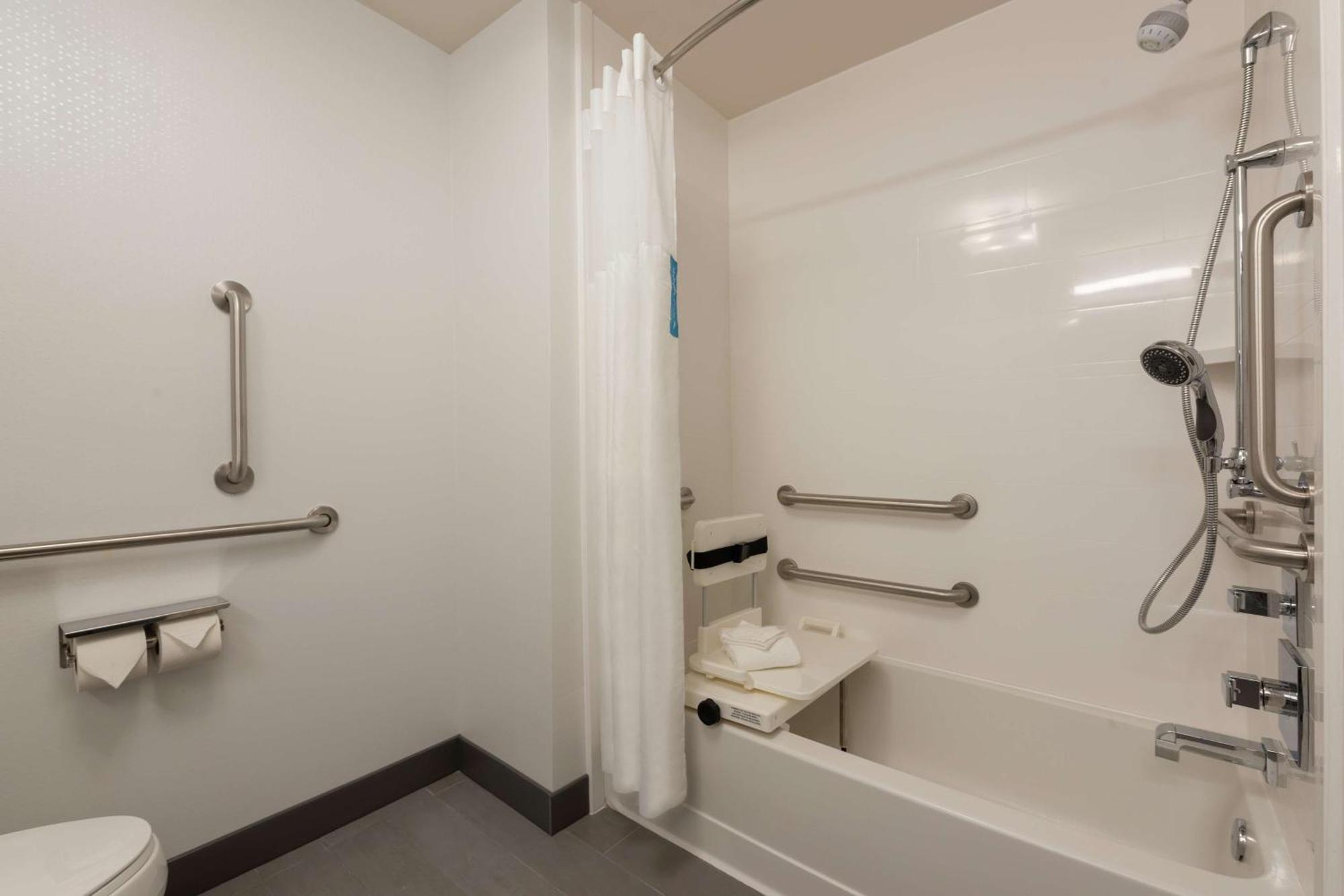 Hampton Inn & Suites Xenia Dayton Eksteriør bilde