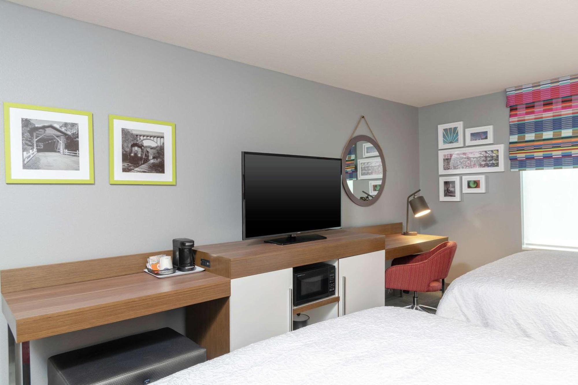 Hampton Inn & Suites Xenia Dayton Eksteriør bilde