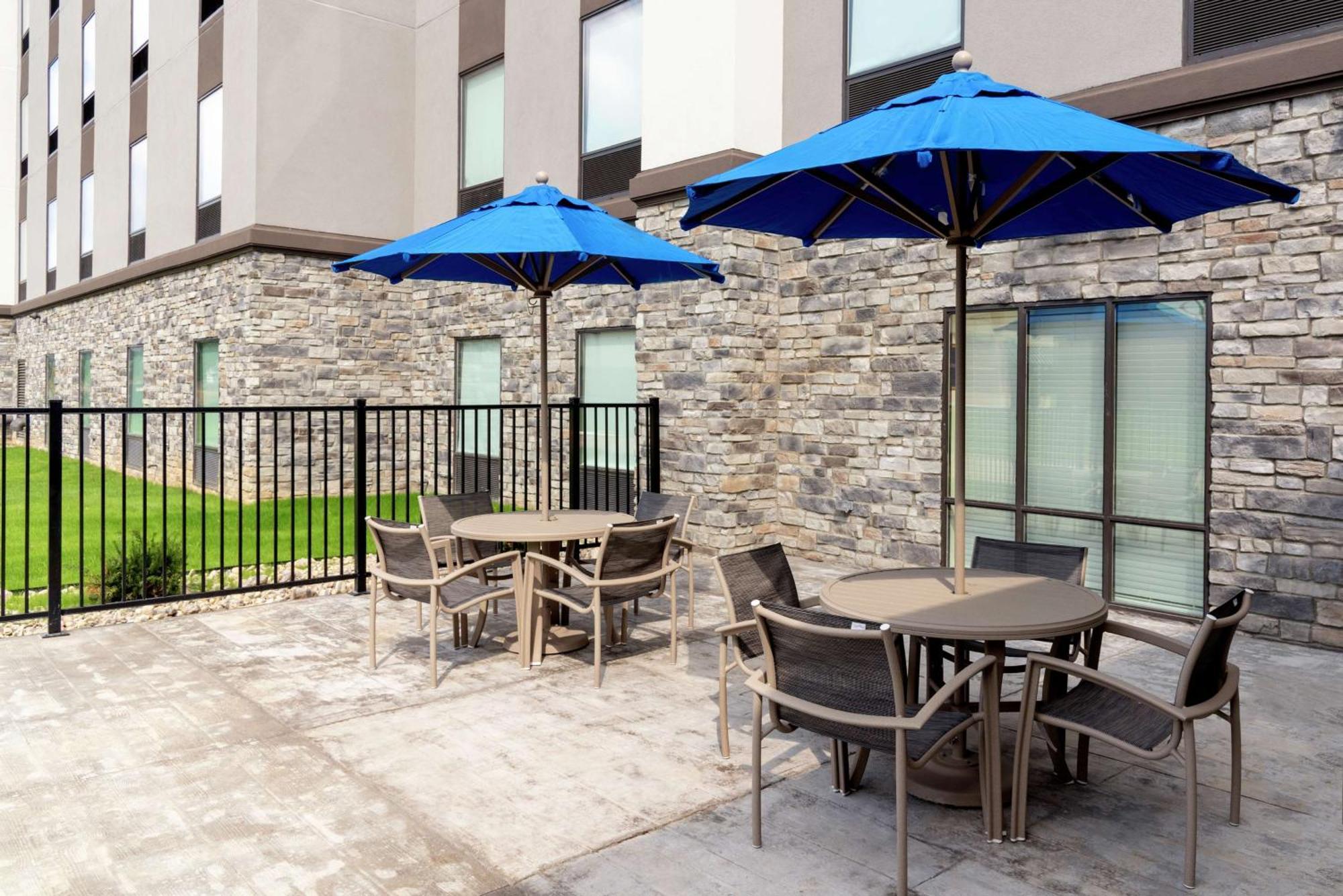 Hampton Inn & Suites Xenia Dayton Eksteriør bilde